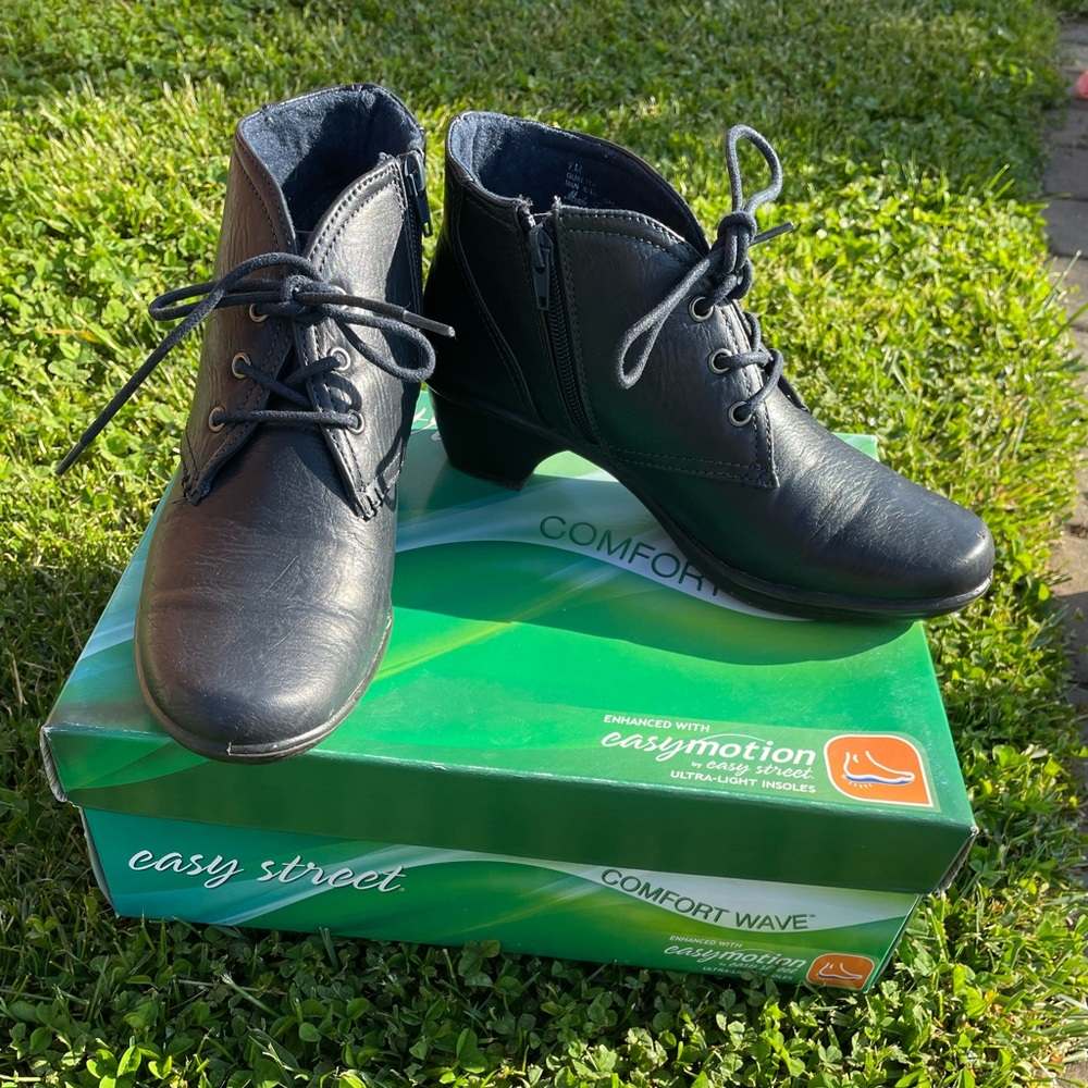 Navy ankle boots
